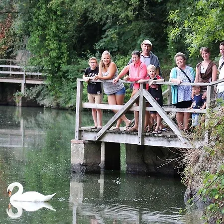 Camping Au Lac D'hautibus